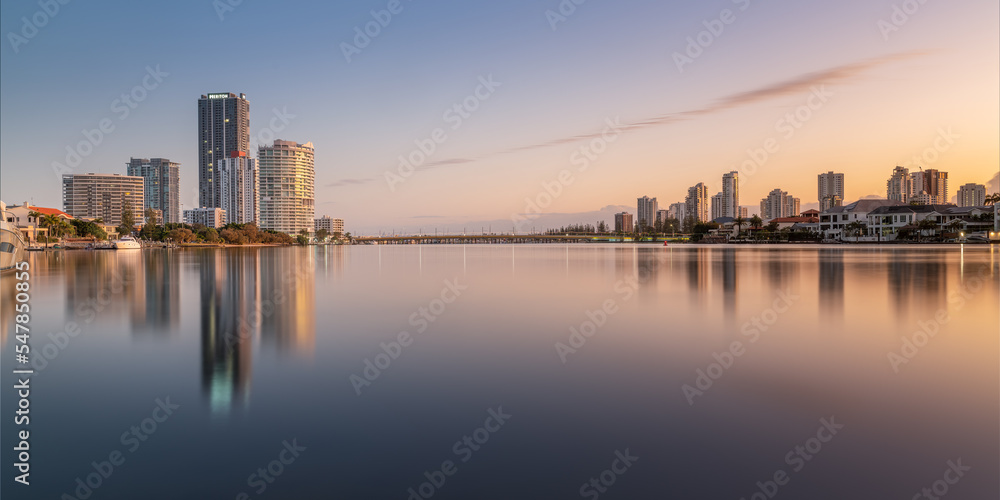 Fototapeta premium Early morning looking down the Nerang River towards the Sundale Bridge.