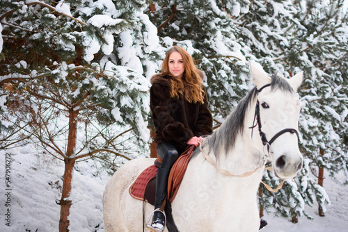 Winter horse ride. Christmas gifts and atmosphere around the world. Snow forest