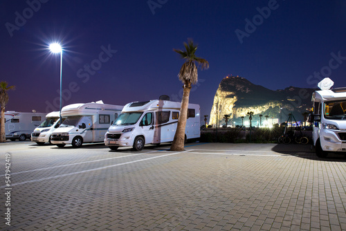 Reisemobil auf dem Stellplatz in Gibraltar Spanien