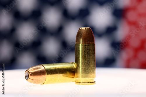 Rząd naboi do broni palnej pistoletu. Uzbrojenie państwa. 