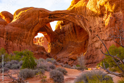 Wallpaper Mural Dual Arches at Arches National Park, Moab, Utah, USA Torontodigital.ca