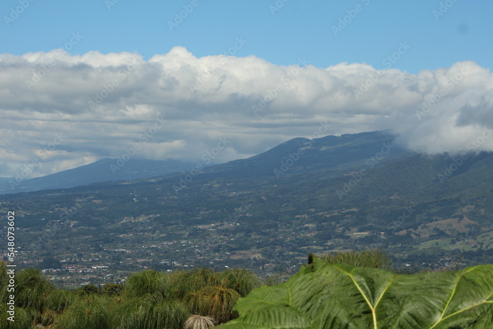 Fototapeta premium mountains and clouds