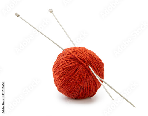 Obraz na płótnie Hobby items. Knitting needles and ball for knitting isolated on white background. w salonie
