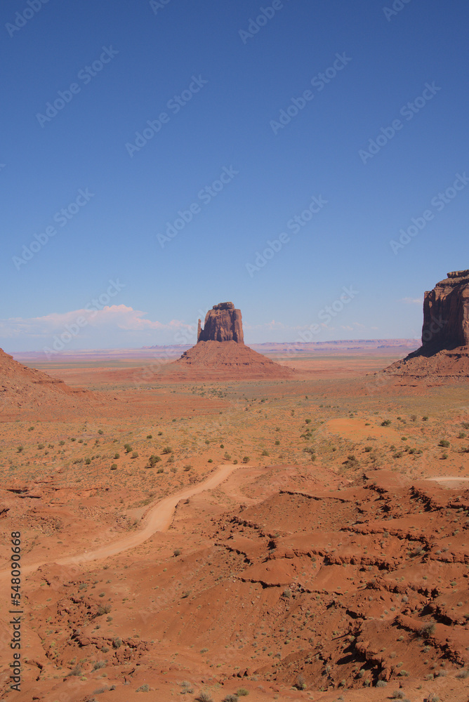 Naklejka premium Scenic Views of Monument Valley