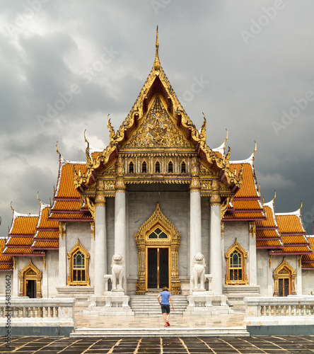 Wallpaper Mural woman entering at Thai Marble temple or Wat Benchamabophit, Bangkok Torontodigital.ca