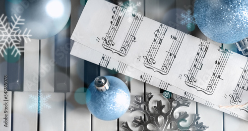Christmas balls with music ...