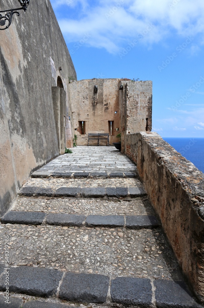 Scilla - Rampa per la terrazza di Castello Ruffo