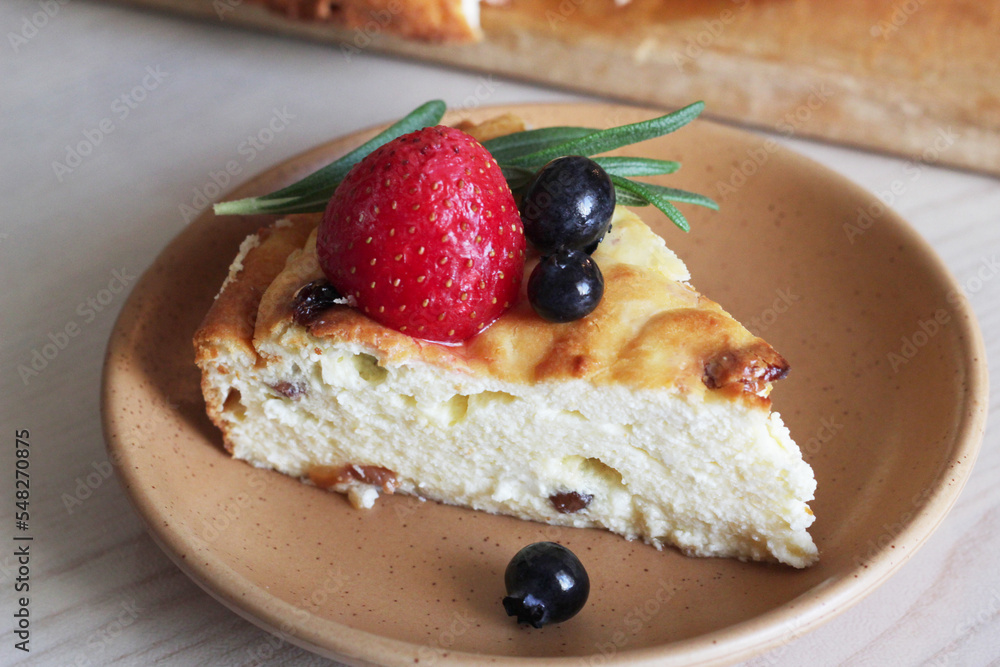 cheesecake with berries and mint cheesecake with berries and mint