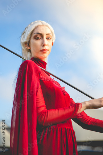 Game of Thrones cosplay Targaryan girl