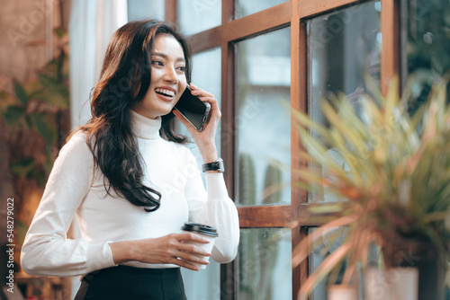 freelance business woman us...