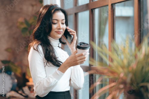 freelance business woman us...