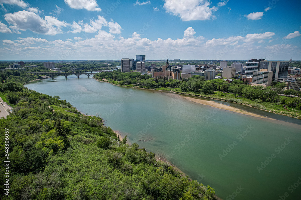 Naklejka premium Downtown Aerial View of the City of Saskatoon
