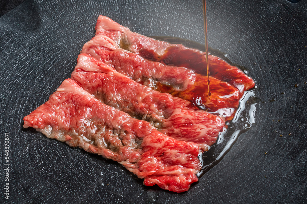 高級和牛ですき焼き Sukiyaki of high-quality Japane beef