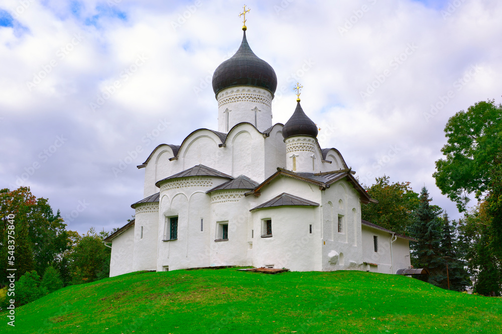 Churches in the Pskov style Churches in the Pskov style