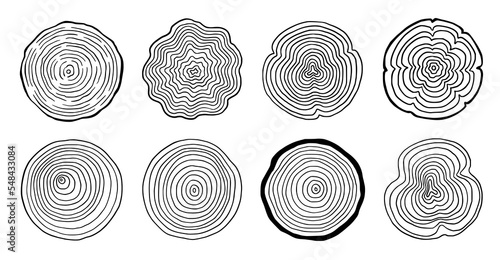 Tree ring wood circle set. Hand drawn tree ring pattern, line ripple circle wood texture. Wood organic slice line design. Vector illustration.