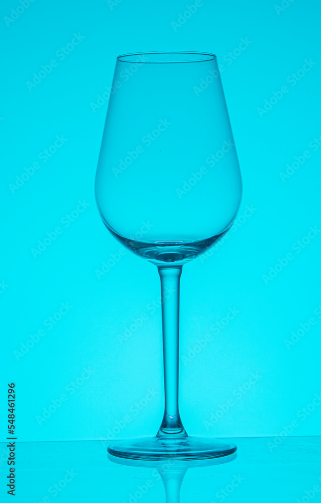 Fototapeta premium empty glass of wine