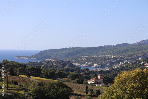 Vue d'ensemble de la ville, ville de Cassis, département des Bouches du Rhône, France