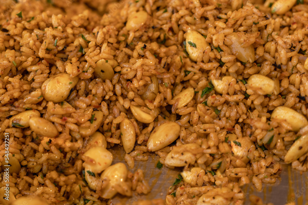 Stuffing rice with almonds 1 Stuffing rice with almonds 1