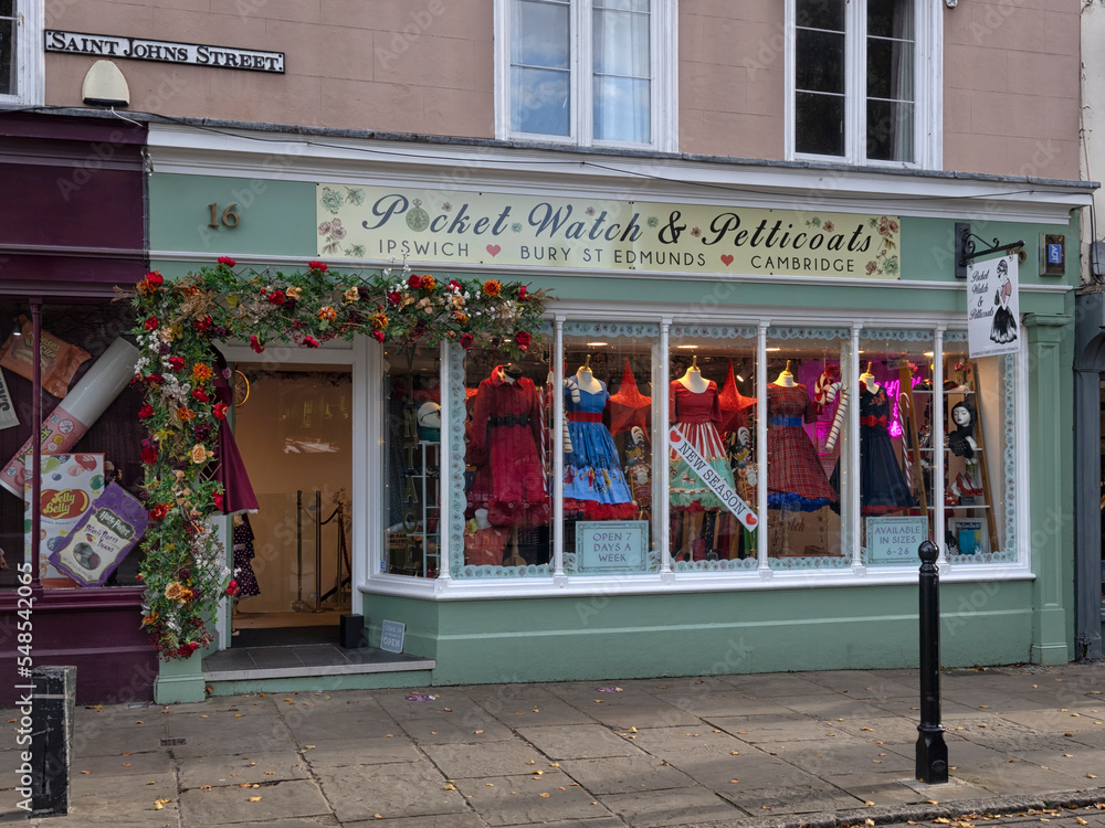 CAMBRIDGE, UK - OCTOBER 31, 2022: Exterior view of Pocket Watch and  Petticoats vintage clothing shop in Saint Johns Street Stock Photo | Adobe  Stock