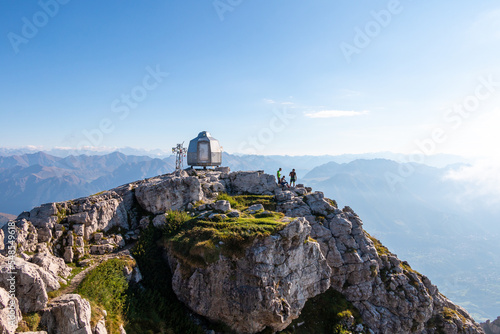 Fotografie the top of the southern Grigna on a summer morning