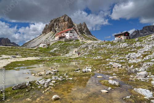 Dreizinnenhütte in den Dolomiten / Südtirol photo