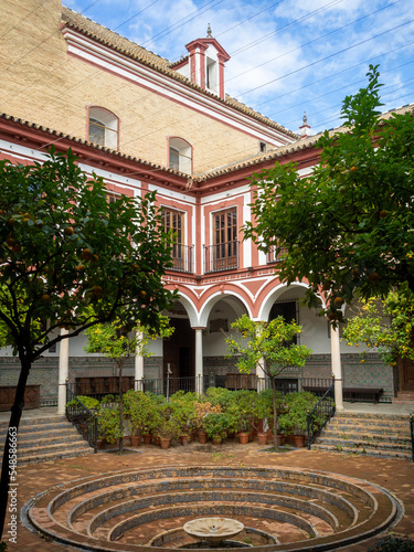 Hospital de los Venerables courtyard photo