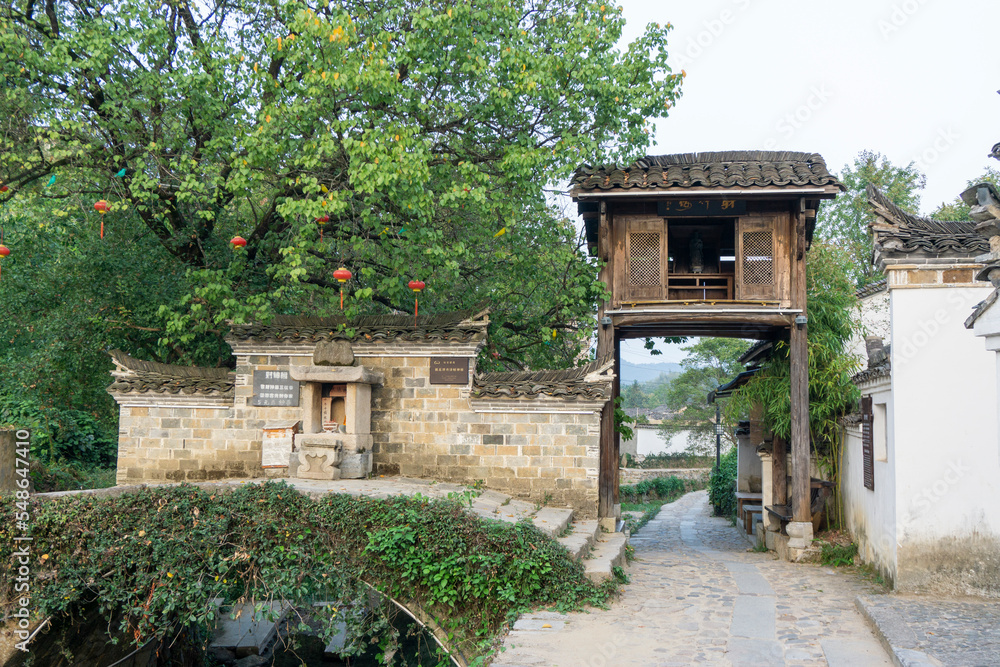 Chaji Ancient Town, Jing County, Xuancheng City, Anhui Province, China, China's largest existing Ming and Qing ancient village, national key cultural relics.
Chaji Ancient Town, Jing County, Xuancheng City, Anhui Province, China, China's largest existing Ming and Qing ancient village, national key cultural relics.