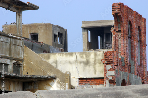 軍艦島または端島(長崎県)