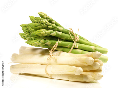 Green and white Asparagus Bundle - Transparent PNG photo