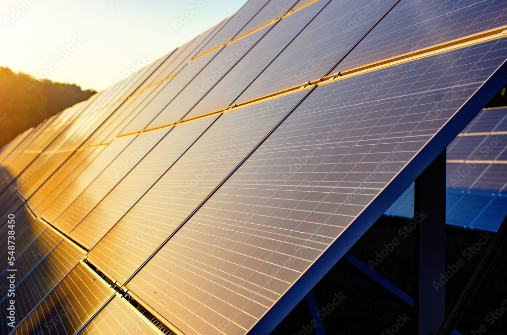 Obraz premium Solar panels installed in nature in the field Ecological energy, environment, Solar panels