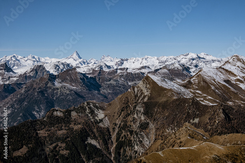 Il Finsteraarhorn, Alpi Bernesi, visto dalla vetta del Pizzo Scheggia, Onsernone Alpi Lepontine, Valle Vigezzo, Italia