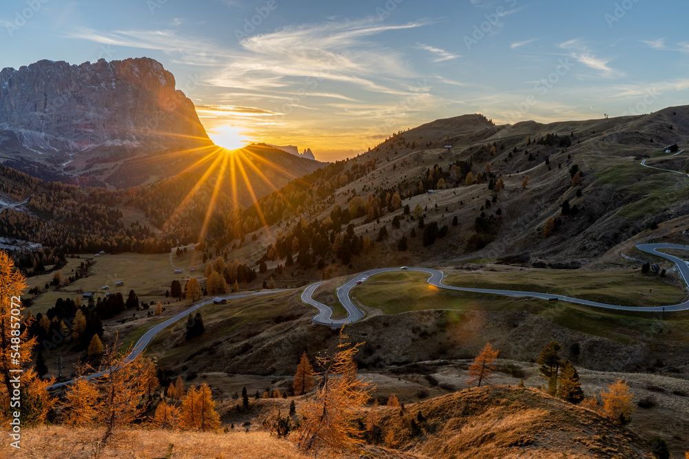 Dolomity, Włochy, Tyrol, Alpy, góry, Passo Gardena
