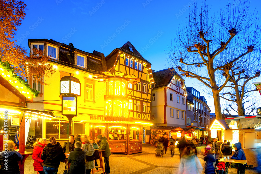 Obraz premium Weihnachtsmarkt in Bensheim, Hessen, Deutschland 