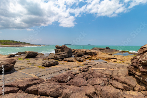 rochas dois budas Praia do Ermitão Guarapari região metropolitana de Vitória, Espirito Santo, Brasil