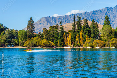 Lake Wakatipu, Queenstown, South Island, New Zealand © Philip
