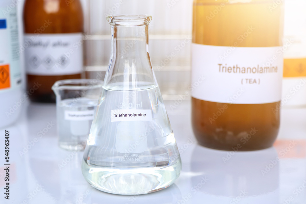 triethanolamine in glass, chemical in the laboratory triethanolamine in glass, chemical in the laboratory