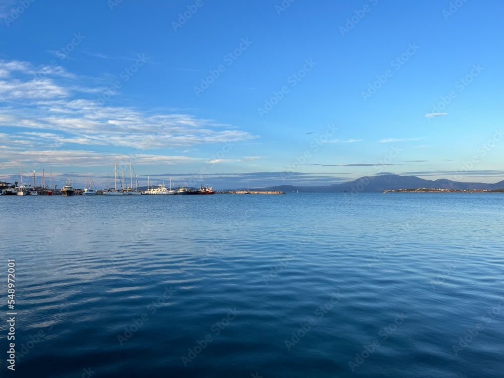 Blue sea horizon, sea background