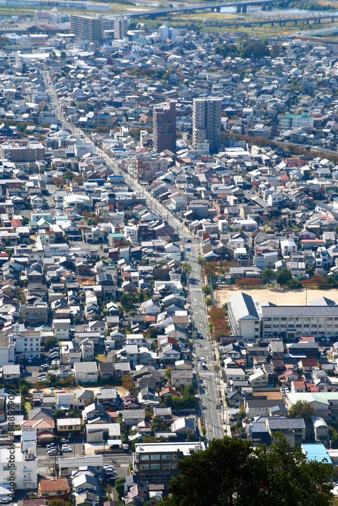 Fototapeta premium 本丸跡からの眺望・西・西南方面・鳥取城跡(鳥取県・鳥取市)