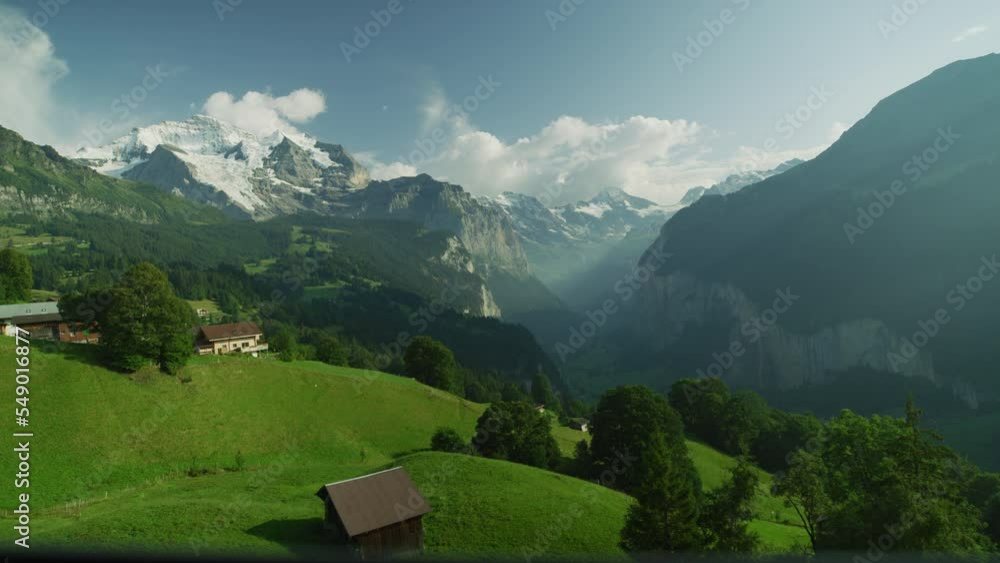 Lauterbrunnen Valley, Switzerland Lauterbrunnen Valley, Switzerland
