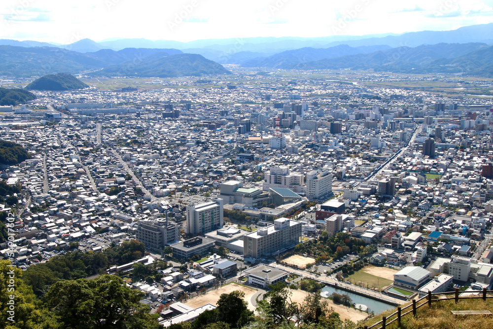Obraz premium 本丸跡からの眺望・南方面・鳥取城跡（鳥取県・鳥取市）
