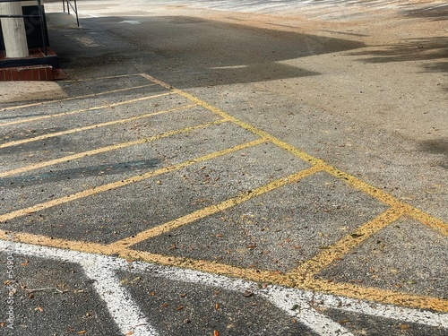 Wallpaper Mural crossing in the city Torontodigital.ca