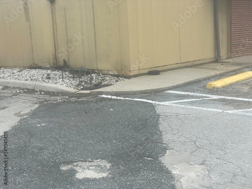 Wallpaper Mural lot in the street Torontodigital.ca