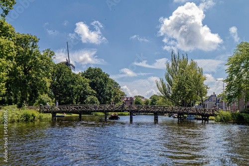Alkmaar w Holandii – malownicze kanały wodne