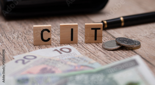 Canvas Print CIT inscription next to Polish money