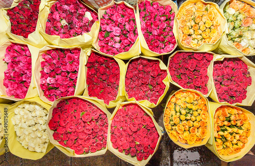 roses offered at the flower night market Pak Klong Talat in Bangkok