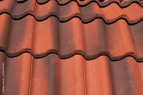 Red-brown ceramic double wavy mineral tile