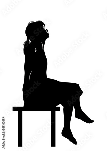 座って見上げる少女イラスト