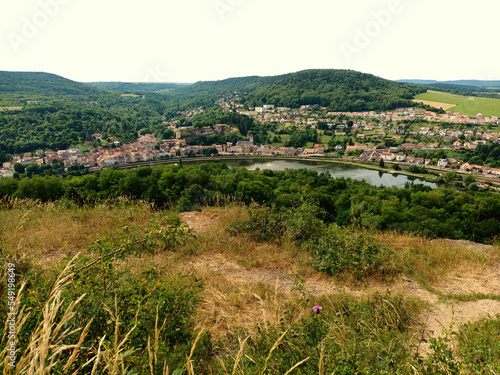 Photography Gesamtansicht von Sierck-les-Bains an der Mosel in der Hügellandschaft Lothringens, aufgenommen an der Traumschleife Schengen grenzenlos nahe Schengen