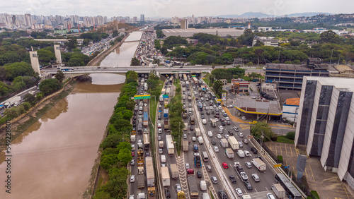 BRAZIL SAO PAULO NOVEMBER 24, 2022 Aerial view of traffic on Marginal Tietê near Ponte dos Bandeiras photo