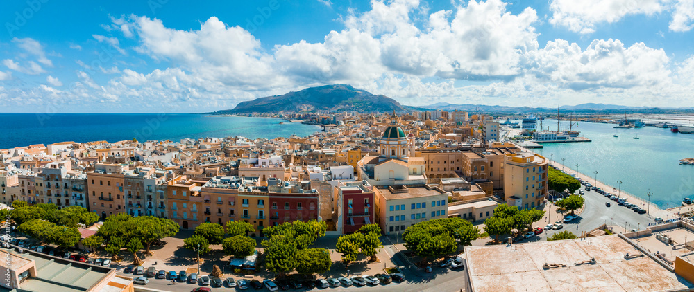 Obraz premium Aerial panoramic view of Trapani harbor, Sicily, Italy. Beautiful holiday town in Italy.